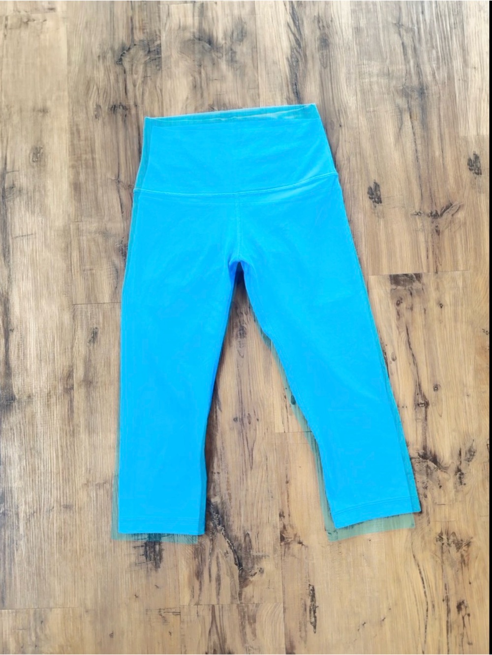 Lululemon Align High Rise Crop 17” Vibrant Cyan Blue Leggings Size 4